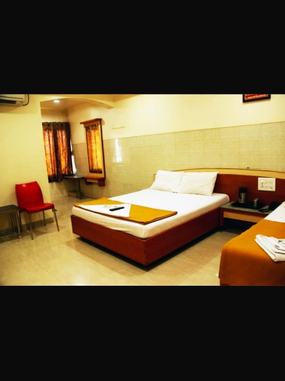 Hotel Apple Sai Residency Shirdi Luaran gambar