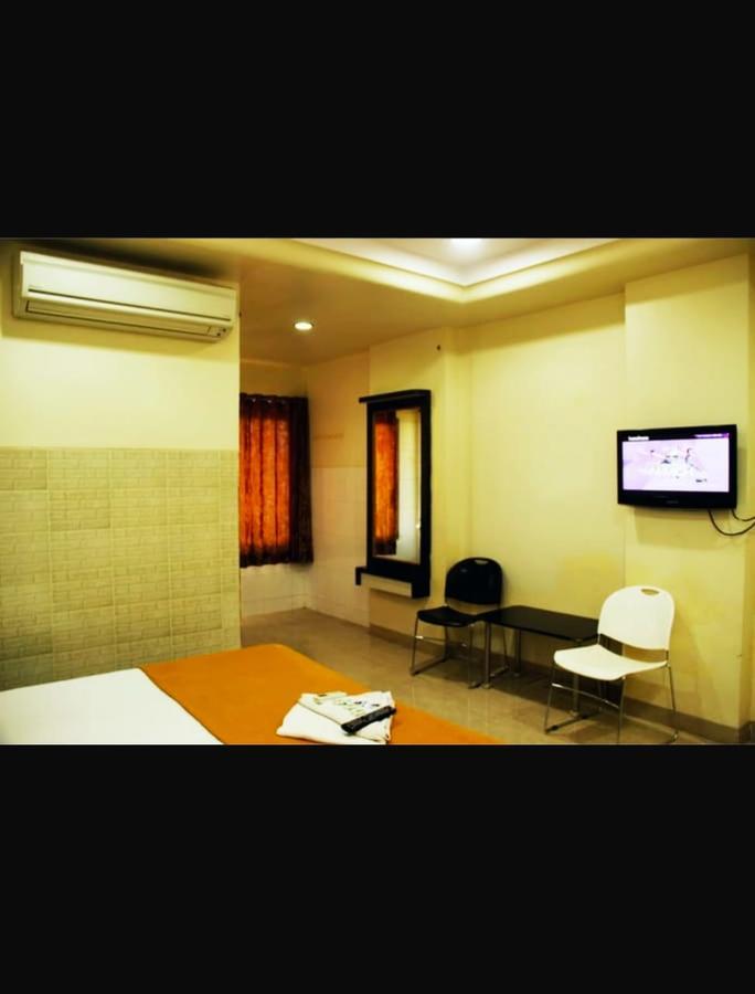 Hotel Apple Sai Residency Shirdi Luaran gambar