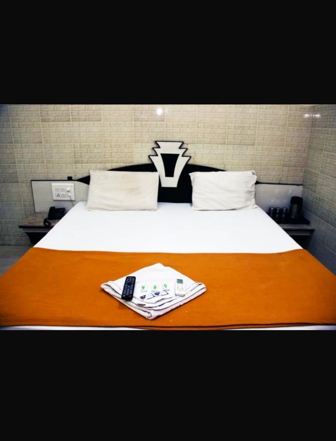 Hotel Apple Sai Residency Shirdi Luaran gambar